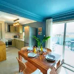 Apartment Beautiful Penthouse, Sun Terrace, Jacuzzi Goslm-8 *