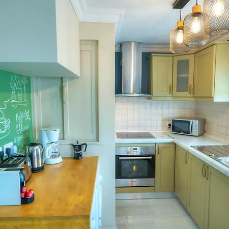 Apartment Beautiful Penthouse, Sun Terrace, Jacuzzi Goslm-8 *
