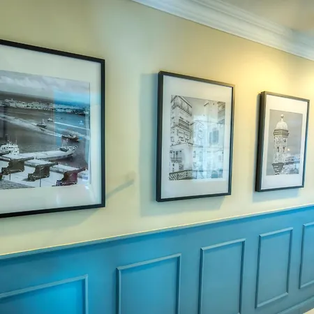 Beautiful Penthouse, Sun Terrace, Jacuzzi Goslm-8 *