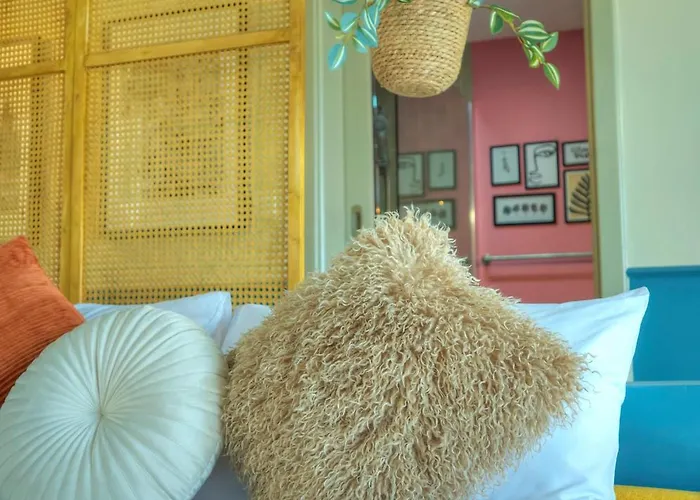 Beautiful Penthouse, Sun Terrace, Jacuzzi Goslm-8 아파트