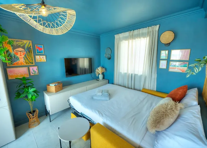 아파트 Beautiful Penthouse, Sun Terrace, Jacuzzi Goslm-8